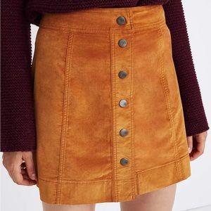 Madewell Velveteen A-Line Mini Skirt Button-Front, in Marigold, Size 4 NWOT